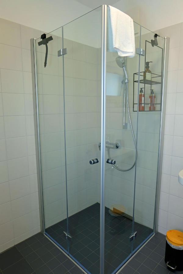 Design Apartment Nr 2 Mit Terrasse Und Parkplatz Straubing Exteriér fotografie